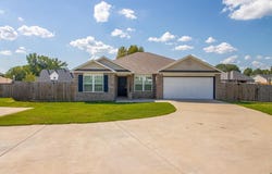 117 James Dr, Beebe, AR 72012