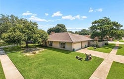 139 KINGSTON Drive, Slidell, LA 70458