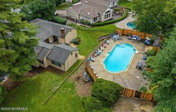25 N Hillside Avenue, Livingston, NJ 07039
