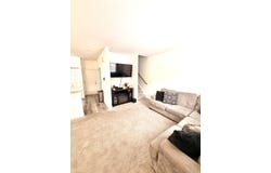 185 Springbrook Trail S, Oswego, IL 60543