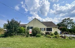 227 Old Stage Road, Spotswood, NJ 08884