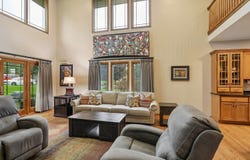 20467 Falling Water Circle, Frankfort, IL 60423