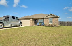 10494 Cadens Trail, Shawnee, OK 74804