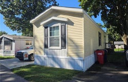 17 Westwoods, Amherst, OH 44001