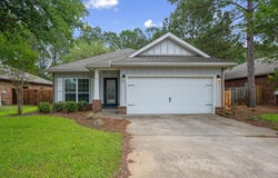41 Dickens Drive, Freeport, FL 32439