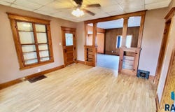 300 Ridge St, Jasper, MN 56144
