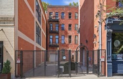 214 E Fourteenth Street, Cincinnati, OH 45202