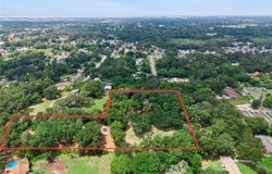 860 E LISA Lane, APOPKA, FL 32703