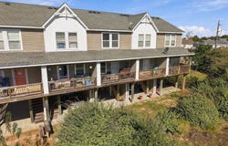 808 Eighth Avenue, Kill Devil Hills, NC 27959