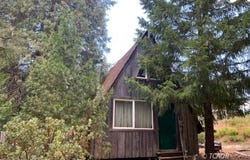 581 Mule Lovers Ln, Hayfork, CA 96041