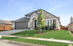 210 Comanche Trail, Alvarado, TX 76009