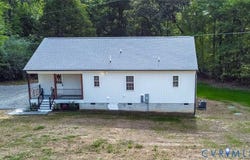 368 Greenbriar Rd, Walkerton, VA 23177