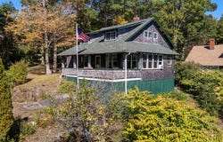11 Weeks Road, Boothbay Harbor, ME 04538