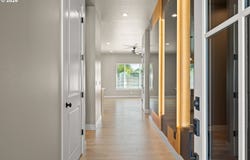 544 BUSTER Ln, Eugene, OR 97404
