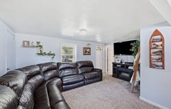 311 S Washington Ave, Crestline, OH 44827