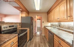 411 Lakewood Circle, Colorado Springs, CO 80910