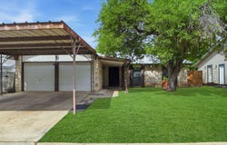 5918 Patrick Henry St, San Antonio, TX 78233