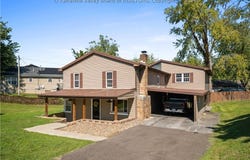 41 Balmy Drive, Charleston, WV 25313