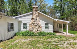 5950 Mark Drive, Hale, MI 48739