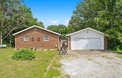 6300 State Route 4, Worden, IL 62097