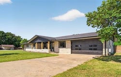 406 N William Penn, Adair, OK 74330