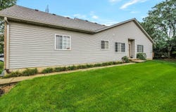 1321 Dancing Bear Lane, Elgin, IL 60120