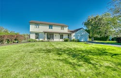 11 Pine Brook Circle, Penfield, NY 14526