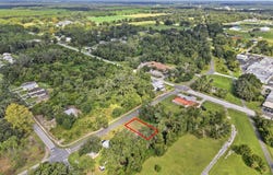 103 SW 2nd St, Chiefland, FL 32626