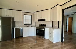 2101 Ladnier Rd, Gautier, MS 39553