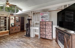 1095 Carlisle Highway, Charlotte, MI 48813