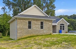 3907 Pontiac Lake Road, Waterford Twp, MI 48328