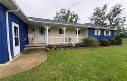 28000 Aurora Road, Solon, OH 44139