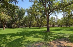1210 E Texas Street, Denison, TX 75021