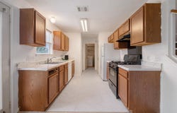 800 Rubles Ct, Leander, TX 78641