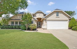 9608 Grandview Drive, Denton, TX 76207