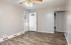 1906 E 24th Street, Muncie, IN 47302