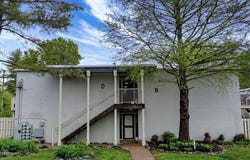 1935 Gardiner Ln, Louisville, KY 40205