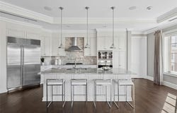 1000 Royal Court, North Hills, NY 11040