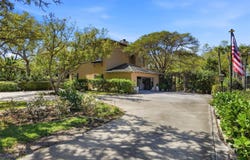10785 DANIELLE Drive, LARGO, FL 33774
