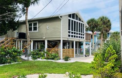 3480 HARBOR Drive, WEEKI WACHEE, FL 34607