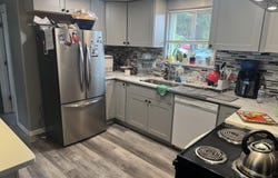 107 W First Ave, Granger, WA 98932