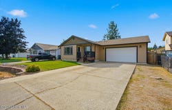 1510 E 2nd Ave, Post Falls, ID 83854