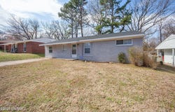 43 Larimer Drive, Jackson, TN 38301