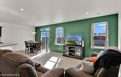 16167 N Hadley Loop, Rathdrum, ID 83858