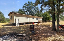 21839 Lilly Drive, Tecumseh, OK 74873