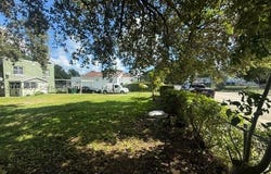 337 NW 48th St, Miami, FL 33127