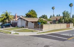1099 Salinas, Costa Mesa, CA 92626