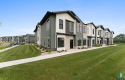 100 N Bryggen Pl, Sioux Falls, SD 57107