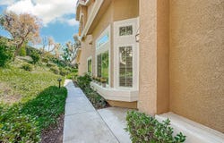 4945 Santo Drive, Oak Park, CA 91377