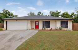 908 Hillside Court, Bedford, TX 76022